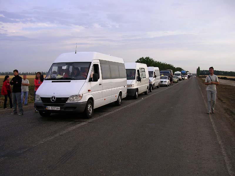 Пробки по трассе в 5 утра...